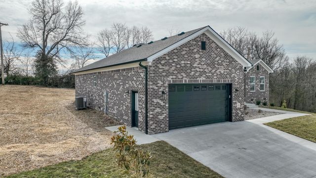 156 Central Park Avenue, Berea, KY 40403