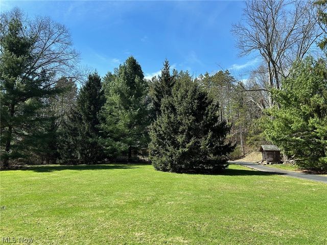 2514 Red Fox Pass, Willoughby Hills, OH 44094