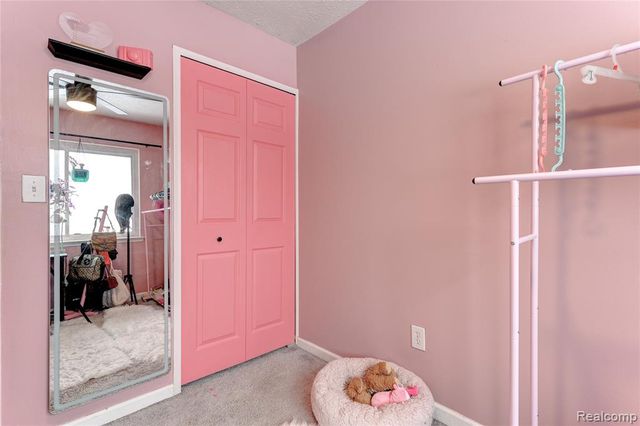 44760 Gregory Lane, Plymouth, MI 48170