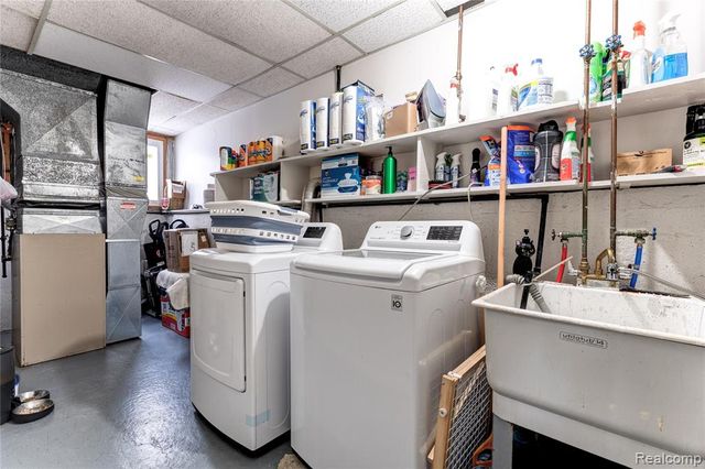 44760 Gregory Lane, Plymouth, MI 48170