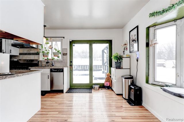 44760 Gregory Lane, Plymouth, MI 48170