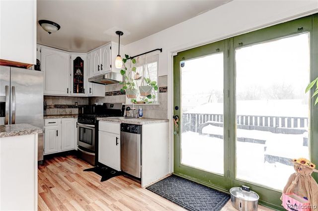 44760 Gregory Lane, Plymouth, MI 48170