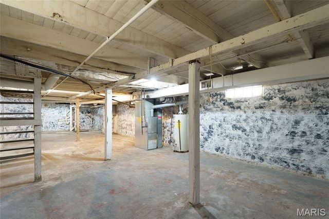 2402 E 25th Street, Granite City, IL 62040