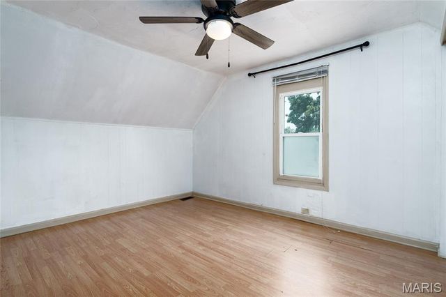 2402 E 25th Street, Granite City, IL 62040