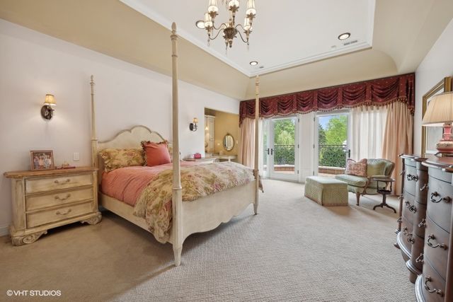 1900 Winnetka Avenue, Northfield, IL 60093