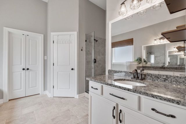 14685 SAINT CHARLES DR, Olive Branch, MS 38654