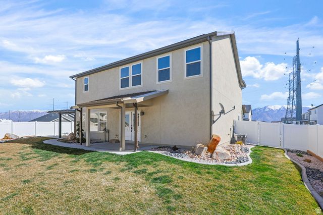 3301 W 3175 S, West Haven, UT 84401