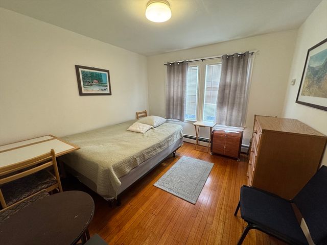 42 West Baltimore 18, Lynn, MA 01901