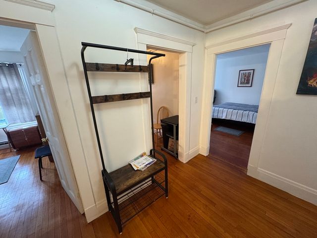 42 West Baltimore 18, Lynn, MA 01901