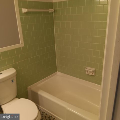 1971 ADDISON RD S, District Heights, MD 20747