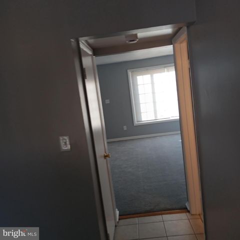 1971 ADDISON RD S, District Heights, MD 20747