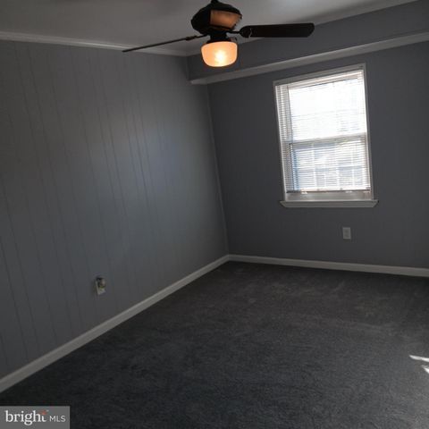 1971 ADDISON RD S, District Heights, MD 20747