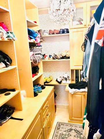 1905 N Ocean Blvd 8E, Fort Lauderdale, FL 33305