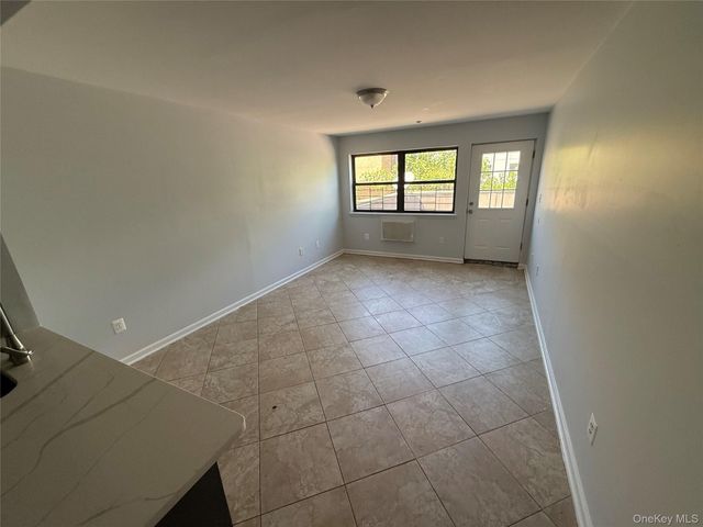 753, Bronx, NY 10467