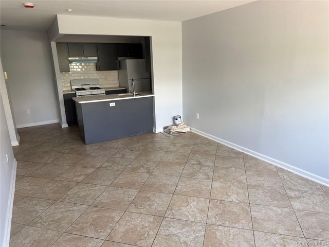 753, Bronx, NY 10467