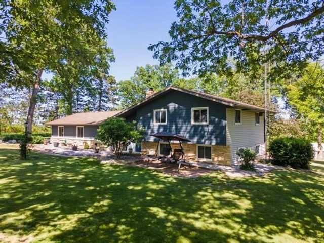 N5948 County Road S, Lake Mills, WI 53551