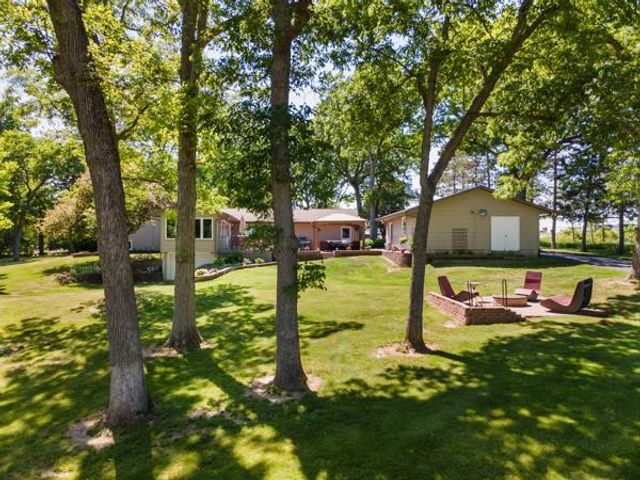 N5948 County Road S, Lake Mills, WI 53551