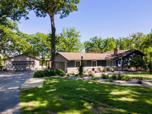 N5948 County Road S, Lake Mills, WI 53551