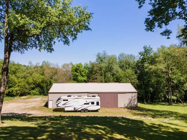 N5948 County Road S, Lake Mills, WI 53551