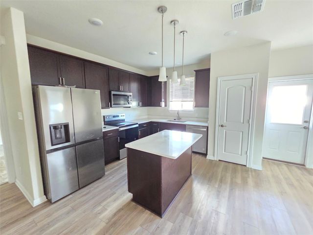 604 Red Knot Ave, Leander, TX 78642