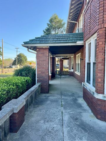 154 S MAIN ST, Ripley, TN 38063