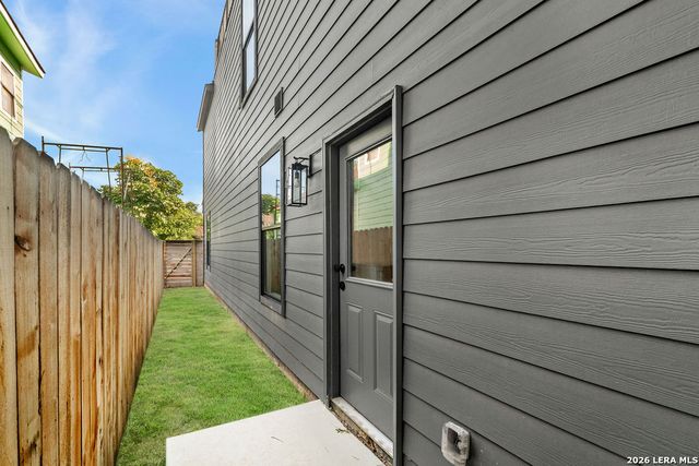 125 Dashiell St, San Antonio, TX 78203