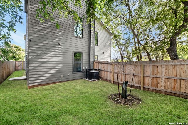 125 Dashiell St, San Antonio, TX 78203