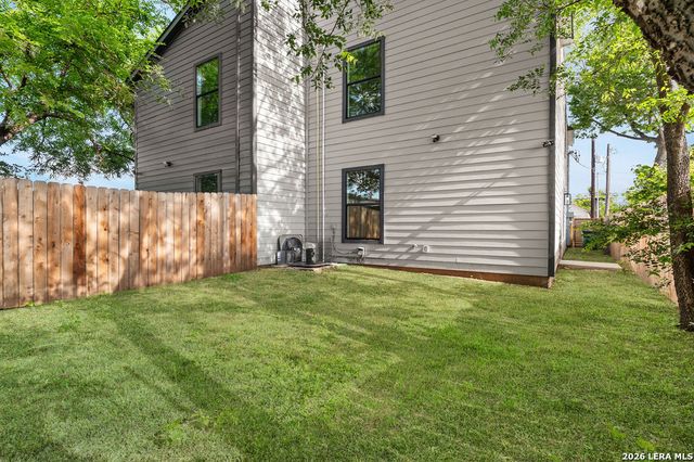 125 Dashiell St, San Antonio, TX 78203