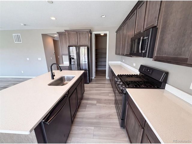 2450 Garganey Dr, Castle Rock, CO 80104