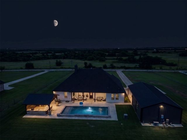 2433 Old Denton Highway, Decatur, TX 76234