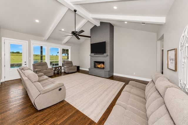 2433 Old Denton Highway, Decatur, TX 76234