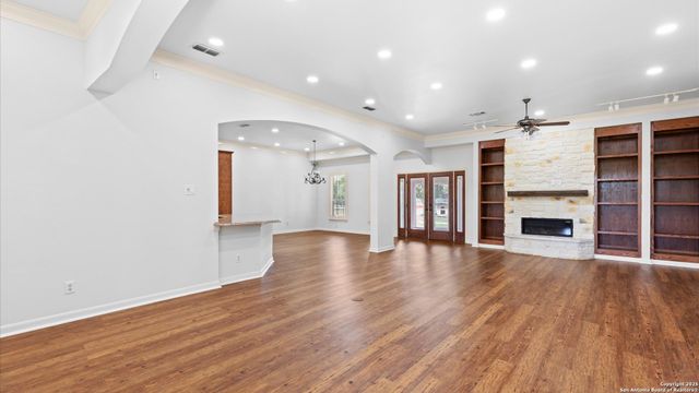 24935 pecan creek, San Antonio, TX 78255