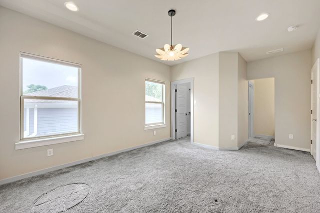 1806 Tucker Street, Dallas, TX 75214