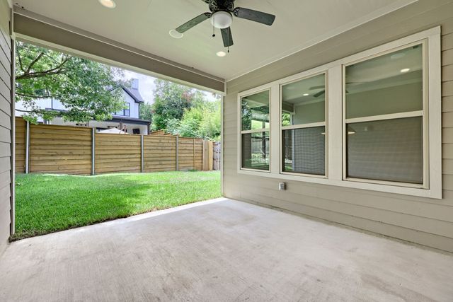 1806 Tucker Street, Dallas, TX 75214