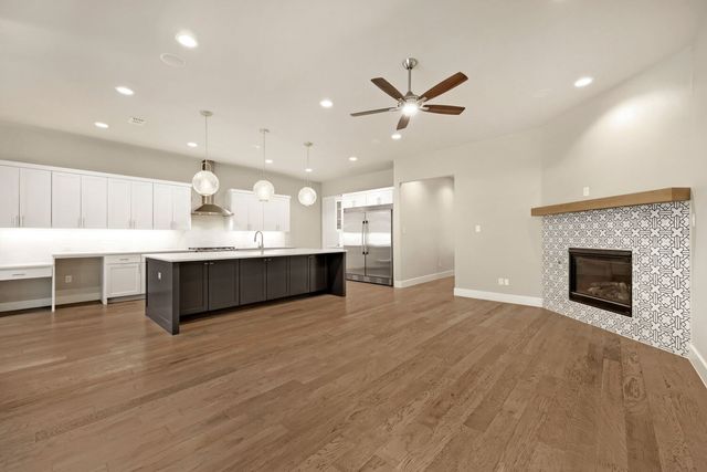1806 Tucker Street, Dallas, TX 75214