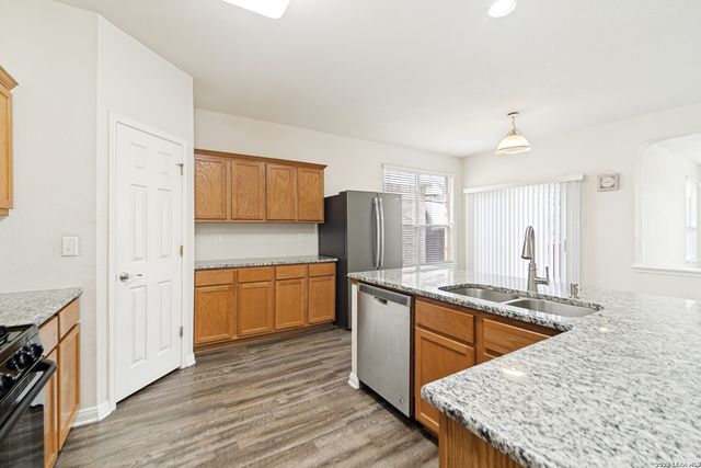 20531 Cliff Park, San Antonio, TX 78258
