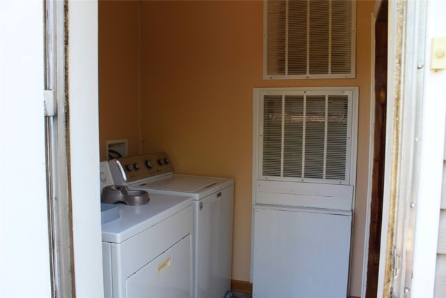 19176 County Road 4043, Kemp, TX 75143