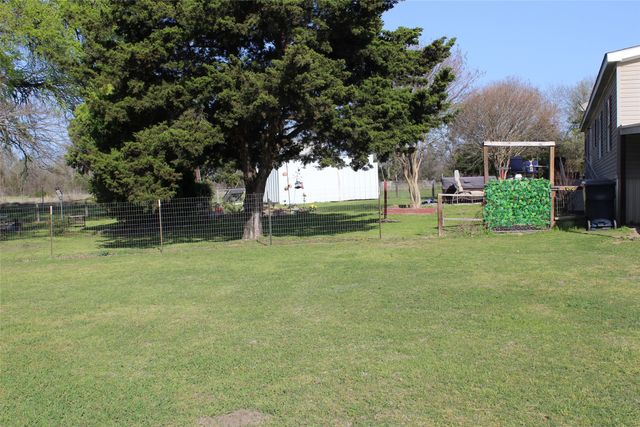 19176 County Road 4043, Kemp, TX 75143