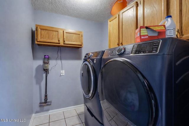 16334 Willow Oak Drive, Biloxi, MS 39532