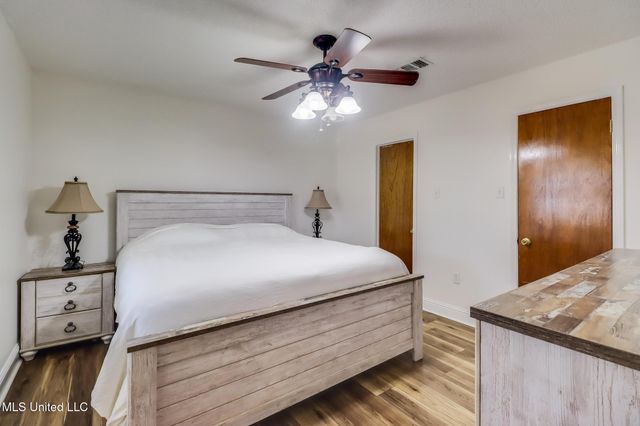 16334 Willow Oak Drive, Biloxi, MS 39532