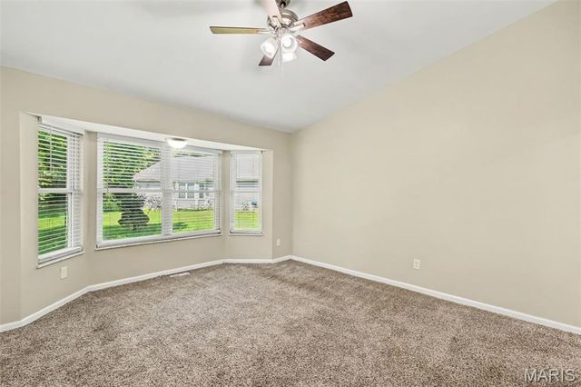 5204 Bay Point Drive, Florissant, MO 63034