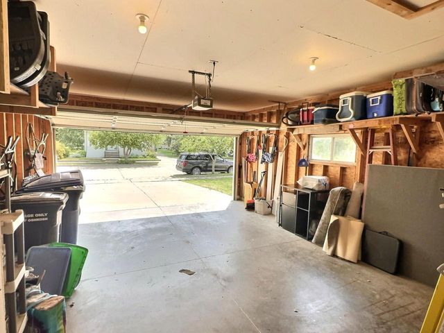 1821 OHIO STREET, Oshkosh, WI 54902