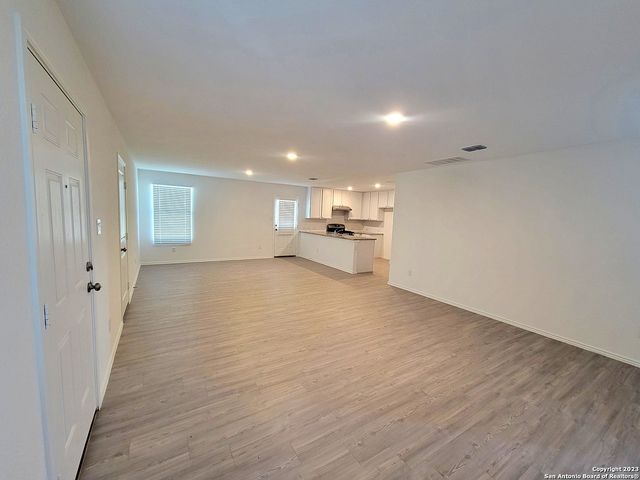 5440 Calton Bend, San Antonio, TX 78253