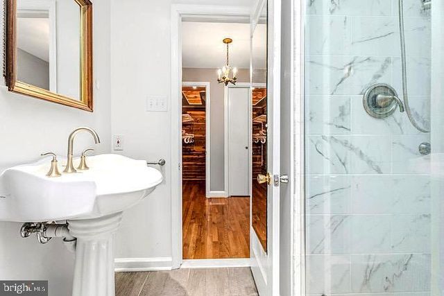 302 DIXIE DR, Baltimore, MD 21204