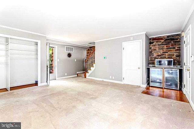 302 DIXIE DR, Baltimore, MD 21204