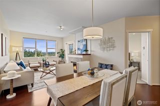 2960 SW Raymond Street #204, Seattle, WA 98126