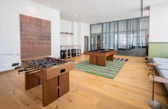 11 NE 6th St 1506, Miami, FL 33132