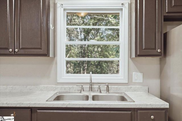 505 Arkwright Drive, Spartanburg, SC 29306