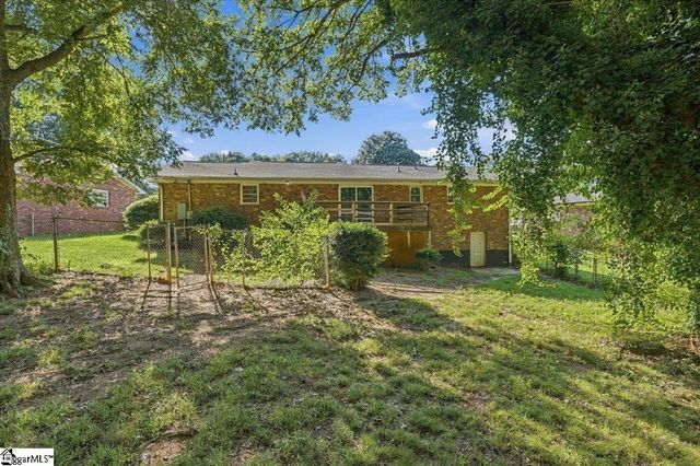 505 Arkwright Drive, Spartanburg, SC 29306