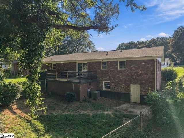 505 Arkwright Drive, Spartanburg, SC 29306